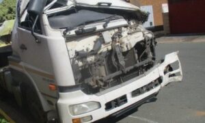Nissan UD 26 410 (GT004398)